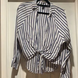 Stripped long sleeve top